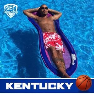 Meet your Posher, Derric